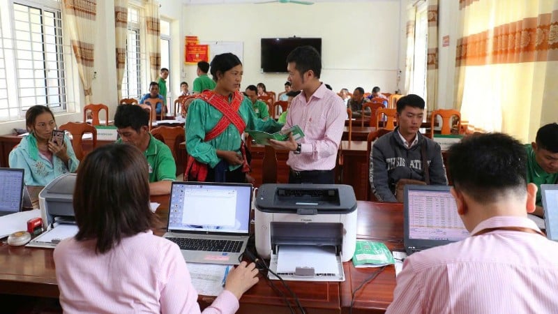 Пункты выдачи кредитных карт созданы для облегчения доступа населения к льготным займам от государства.