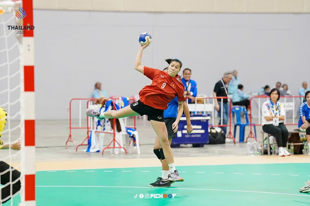 SEA Games 33, 10 Δεκεμβρίου: Οι ομάδες βόλεϊ και χάντμπολ γυναικών κερδίζουν εύκολα στους πρώτους αγώνες τους - φωτογραφία 2