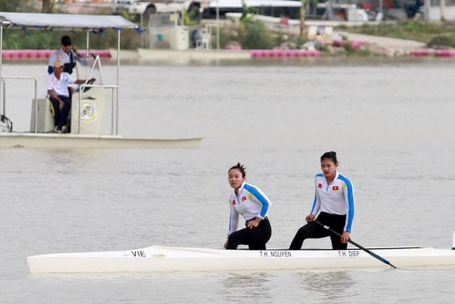 Xuất sắc giành HCV, tay chèo coneing Nguyễn Thị Hương và Diệp Thị Hương được thưởng thế nào?- Ảnh 2.