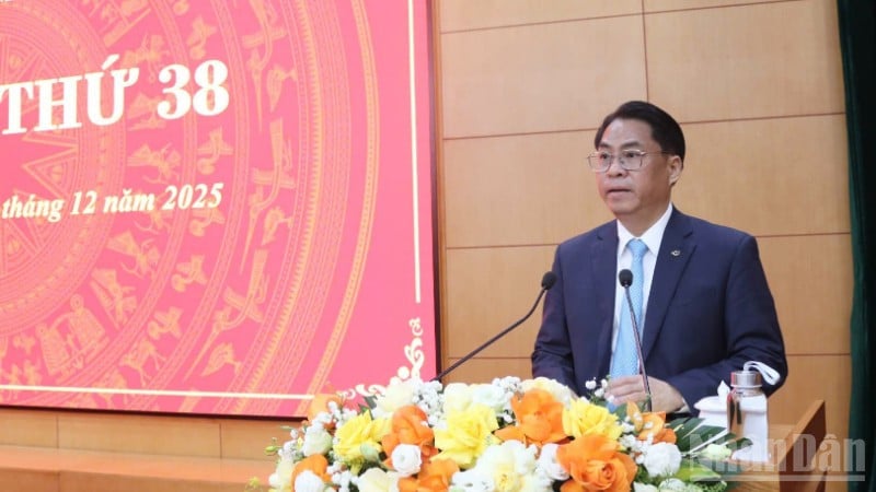 Phan Thăng An elvtárs, a Cao Bằng Tartományi Pártbizottság titkára beszédet mondott a találkozón.