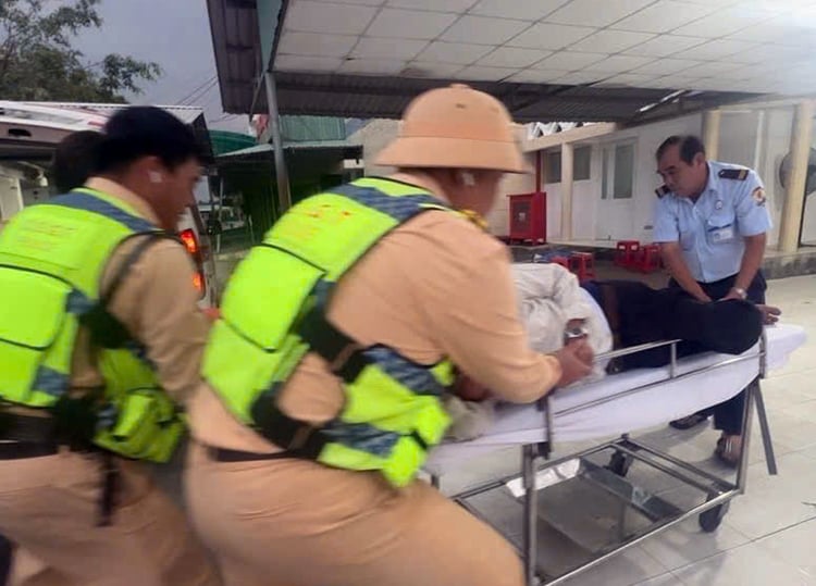 ចំណងជើងរូបថត