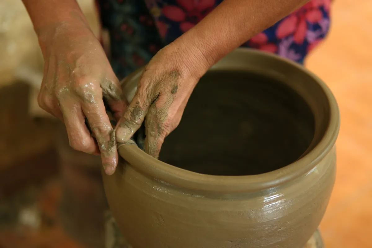 Khánh Hòa: Đầu tư hơn 205 tỷ đồng bảo vệ di sản nghệ thuật làm gốm của người Chăm - Ảnh 3.
