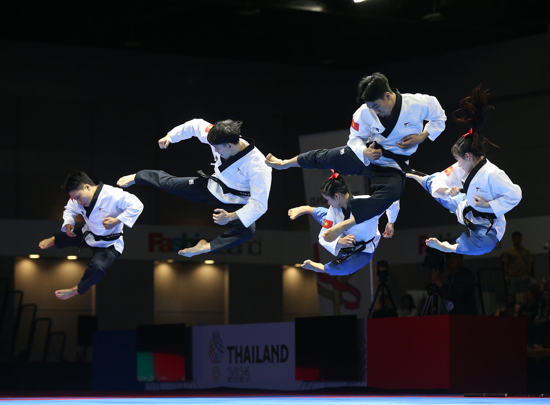 taekwondo vietnam 6.JPG