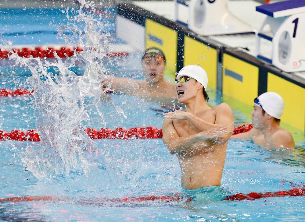 Tran Hung Nguyen en Nguyen Van Dung wonnen, waardoor Vietnam in totaal 4 gouden medailles behaalde op de 33e SEA Games - foto 1