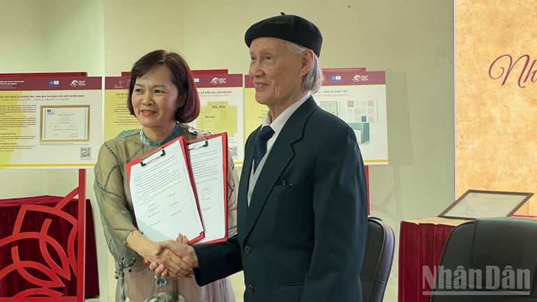 ndo_br_traotang5.jpg সম্পর্কে