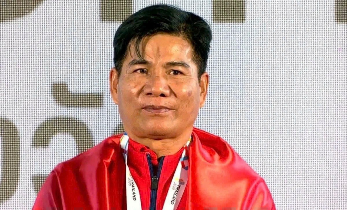 Idrottaren Nguyen Van Dung vann briljant den fjärde guldmedaljen för den vietnamesiska idrottsdelegationen. (Skärmdump)