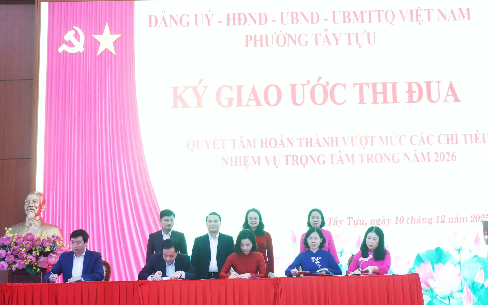 Các đơn vị ký giao ước thi đua