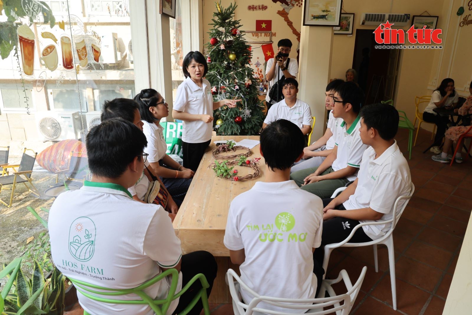 ចំណងជើងរូបថត