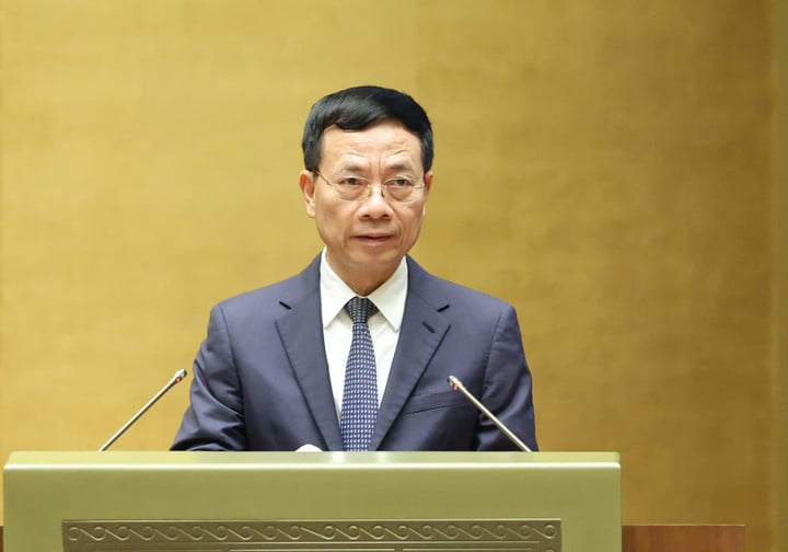 ১৫তম জাতীয় পরিষদের ১০ম অধিবেশনে বিজ্ঞান ও প্রযুক্তি মন্ত্রী নগুয়েন মান হুং। (ছবি: বিজ্ঞান ও প্রযুক্তি মন্ত্রণালয়)