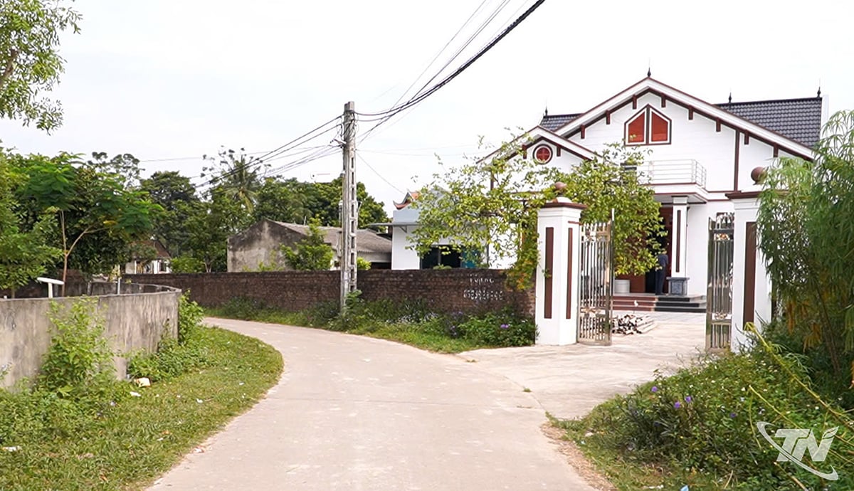 The national target program for sustainable poverty reduction has transformed the appearance of many villages in Thanh Cong.