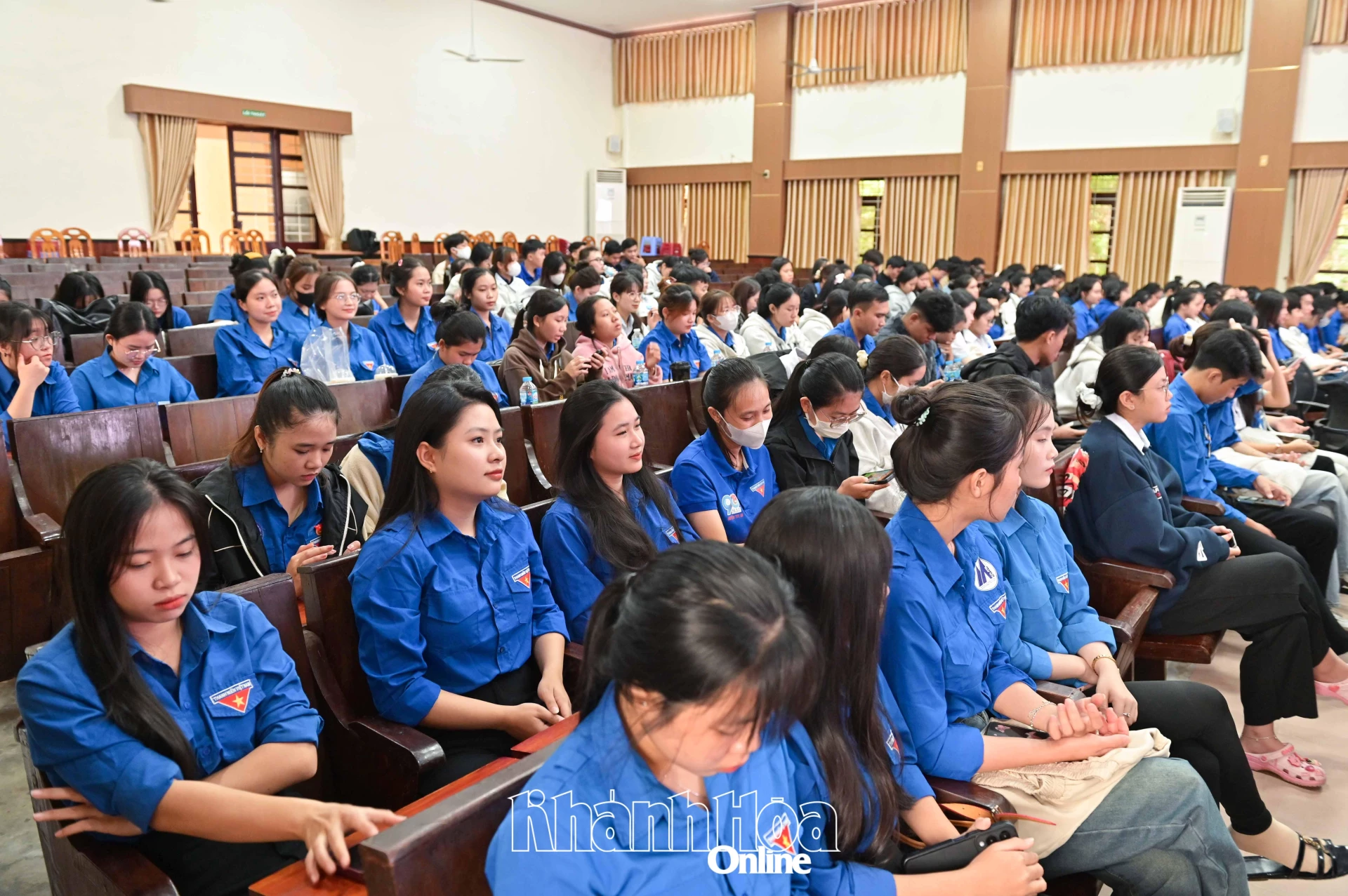 研修には青年組合員や若者らが参加した。