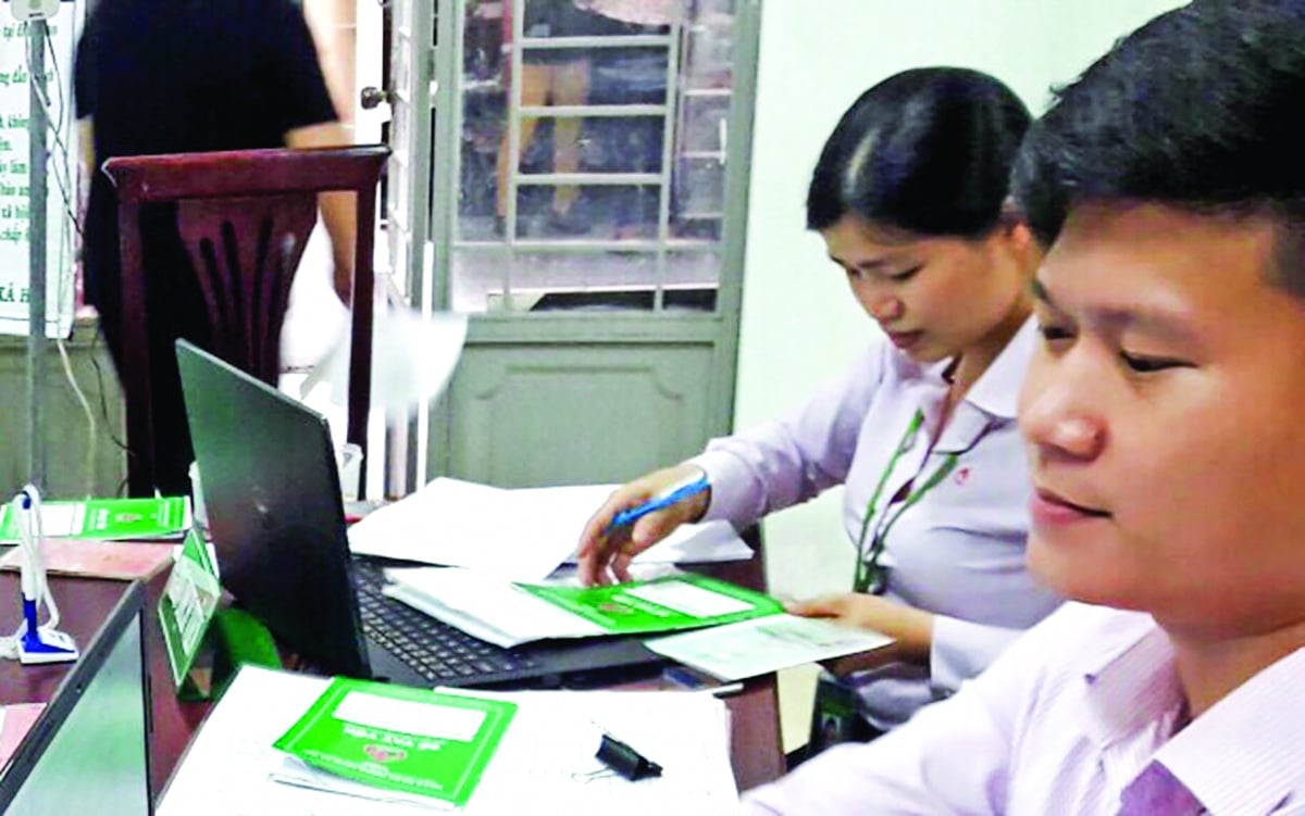 A csökkentett kamatozású szakpolitikai kölcsönök több szociális jóléti lehetőséget nyitnak meg. Các khoản vay chính sách được giảm lãi suất sẽ mở ra nhiều cơ hội an sinh xã hội