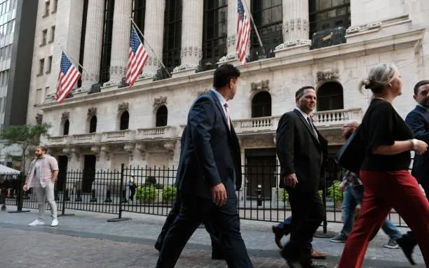 เฟดปรับลดอัตราดอกเบี้ยเป็นครั้งที่สามติดต่อกัน Fed cắt giảm lãi suất lần thứ ba liên tiếp