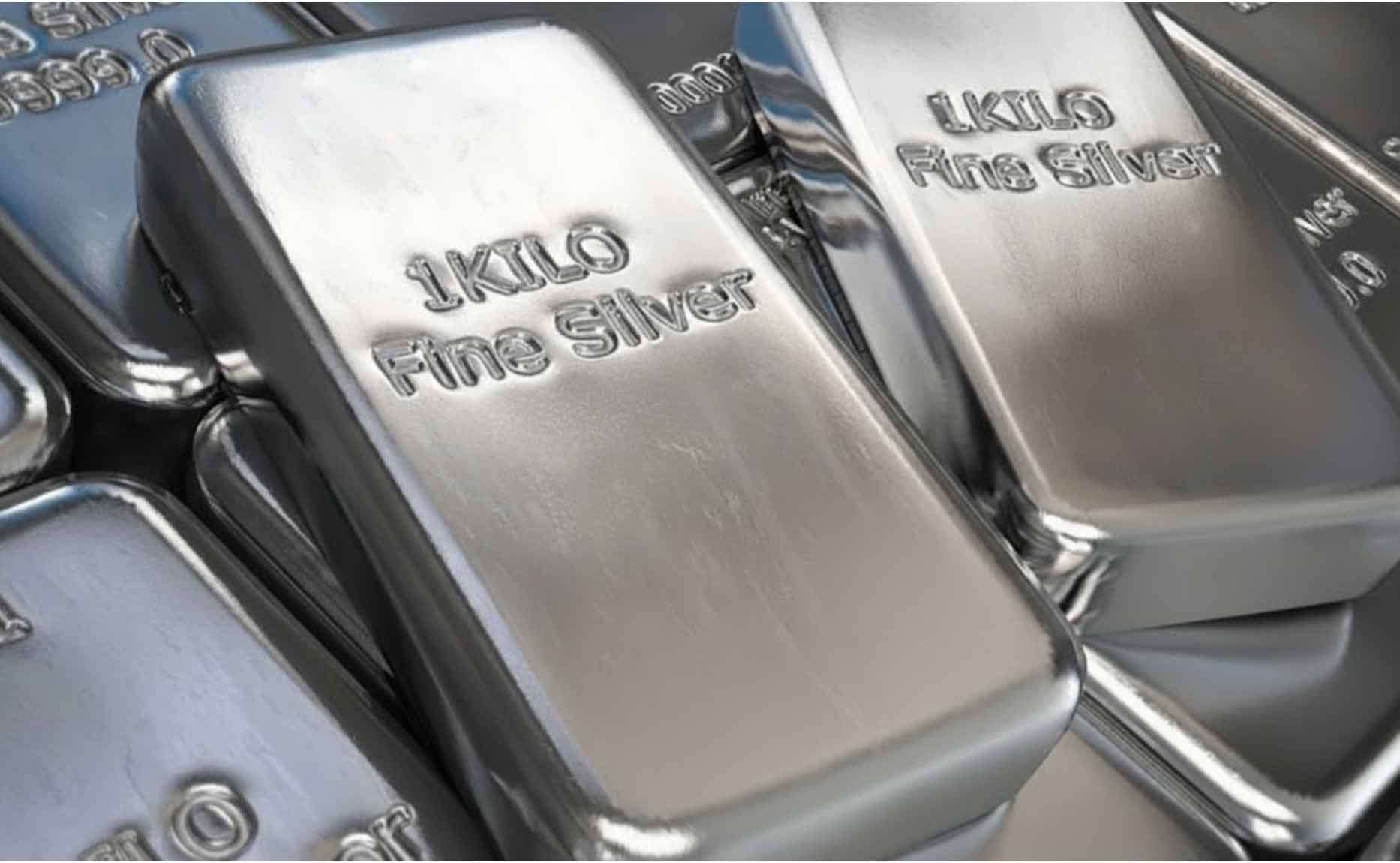 আজ, ১১ ডিসেম্বর, ২০২৫ তারিখে রূপার দাম: প্রায় $৬২/আউন্সে বৃদ্ধি অব্যাহত রয়েছে