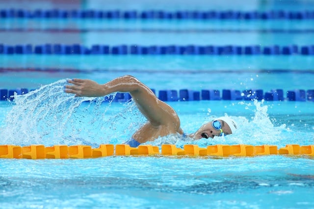 រង់ចាំ 'ព្រះអង្គម្ចាស់កង្កែប' Pham Thanh Bao ឈ្នះមេដាយមាសបន្ថែមលើកីឡាហែលទឹកវៀតណាម - រូបថត ១១. Chờ 'hoàng tử ếch' Phạm Thanh Bảo lấy thêm HCV cho bơi lội Việt Nam- Ảnh 11.