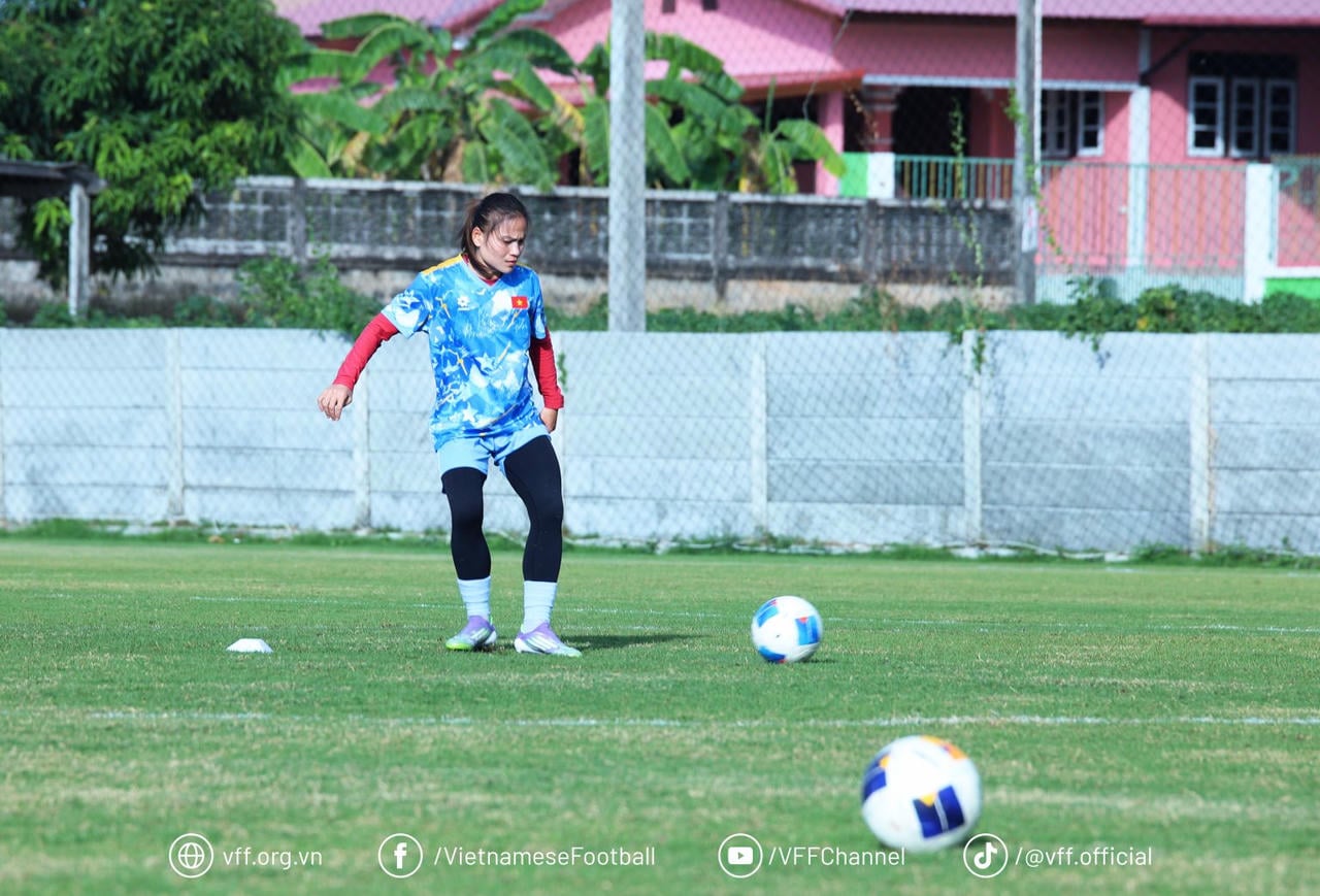 ໄທ ເທວາ ໝັ້ນໃຈວ່າທີມ ຫວຽດນາມ ຈະຜ່ານເຂົ້າຮອບຮອງຊະນະເລີດ.