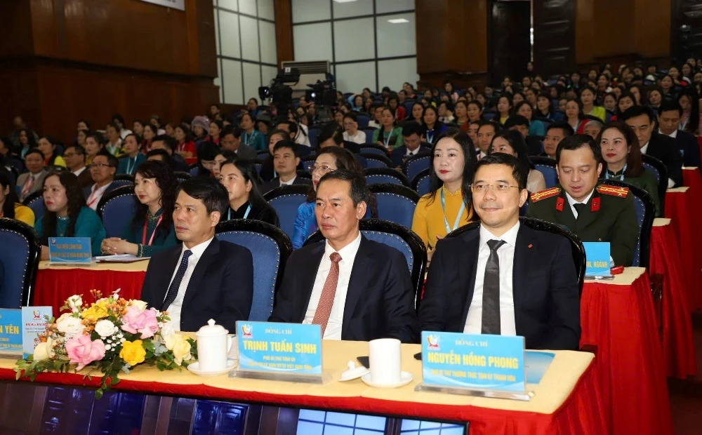 Femeile din Thanh Hoa susțin tradițiile și își unesc forțele pentru a construi o patrie prosperă, civilizată și fericită.