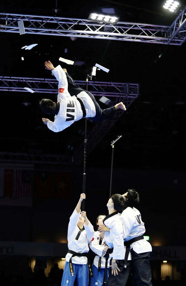 មេដាយមាសនៃឆន្ទៈ - រូបថត 1 ។ trần hồ duy - Ảnh 1.