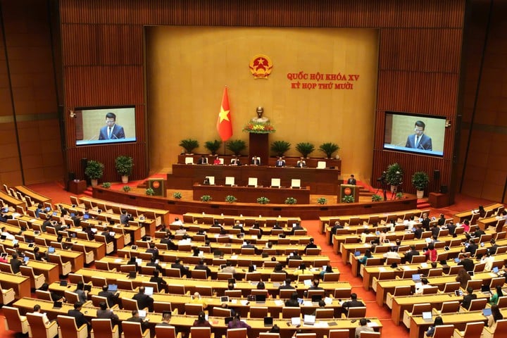 Quốc hội thông qua Luật Chuyển đổi số: Hoàn thiện hành lang pháp lý cho quá trình chuyển đổi số quốc gia - Ảnh 2.