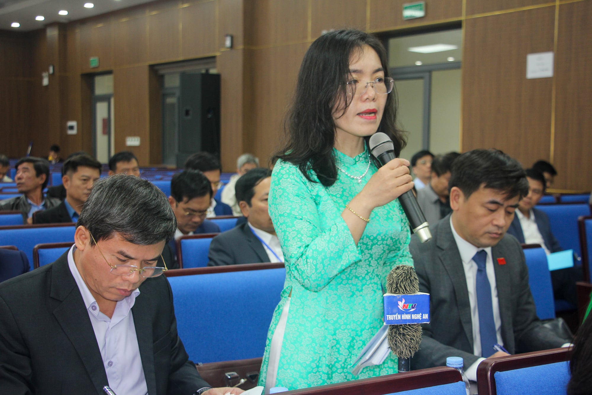 អត្ថបទជាភាសាអង់គ្លេស