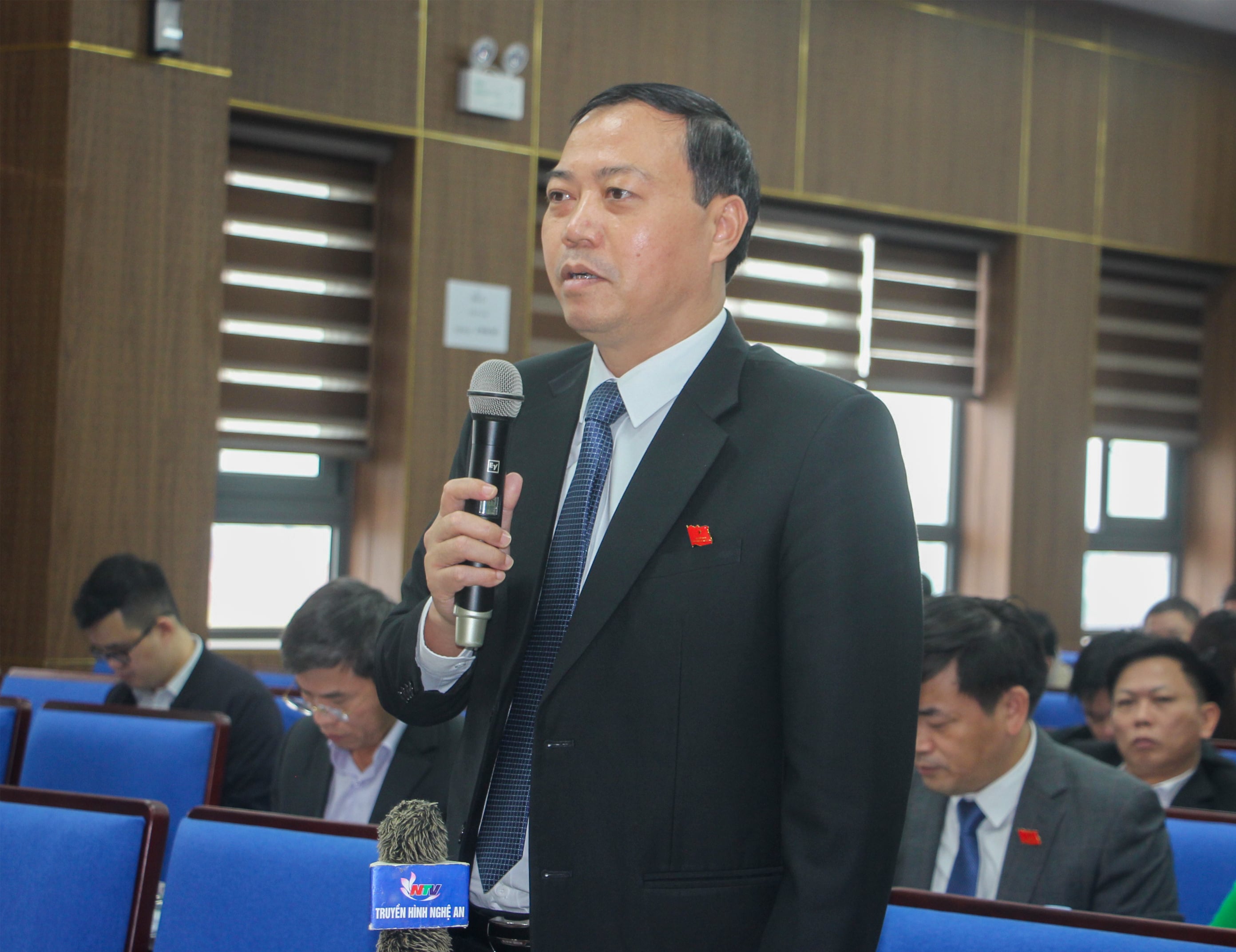 អត្ថបទជាភាសាអង់គ្លេស