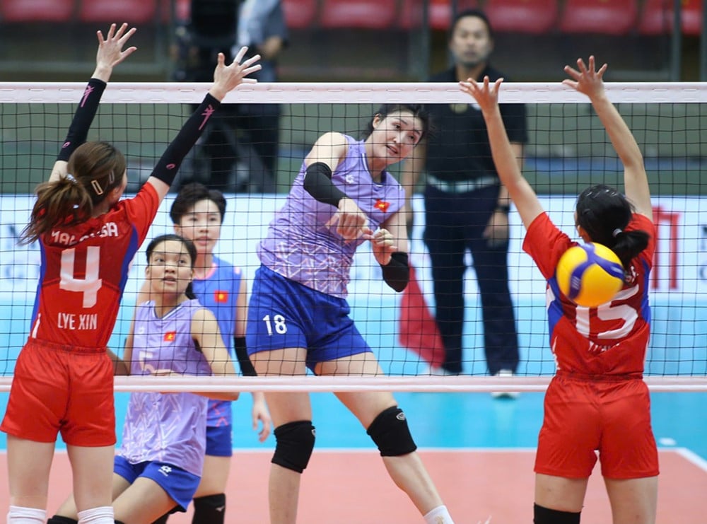 bola sepak wanita Vietnam.jpg