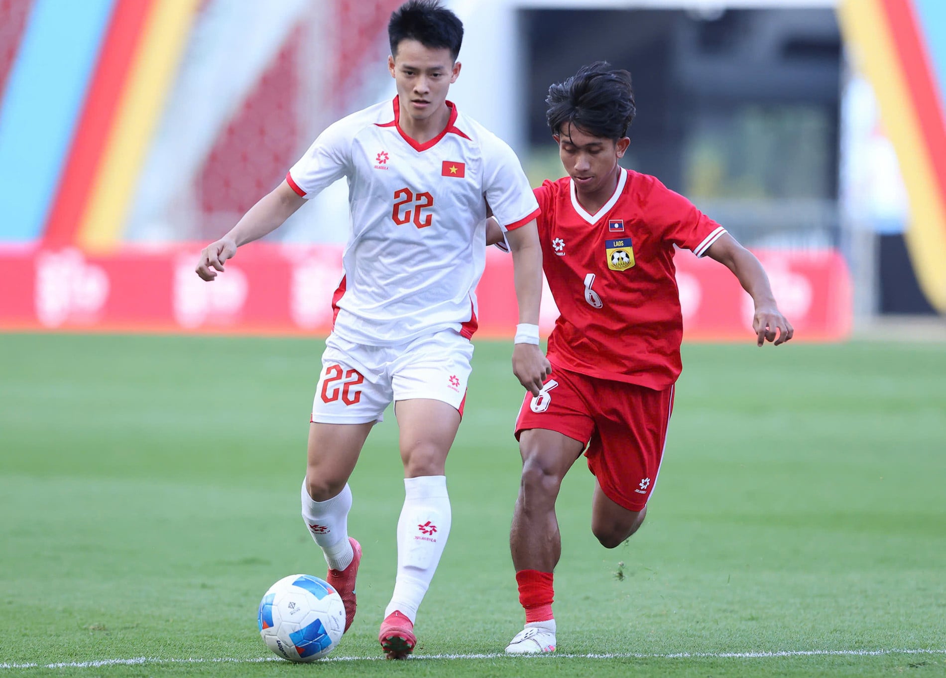 u22 vietnam u22 lao 27.jpg