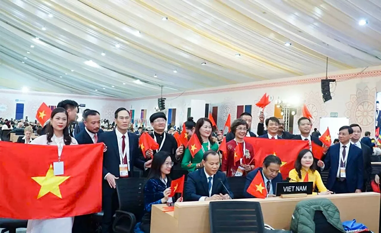 Malarstwo ludowe Dong Ho uhonorowane przez UNESCO: nowy kamień milowy w dziedzictwie wietnamskim. Tranh dân gian Đông Hồ được UNESCO vinh danh: Dấu mốc mới của di sản Việt Nam