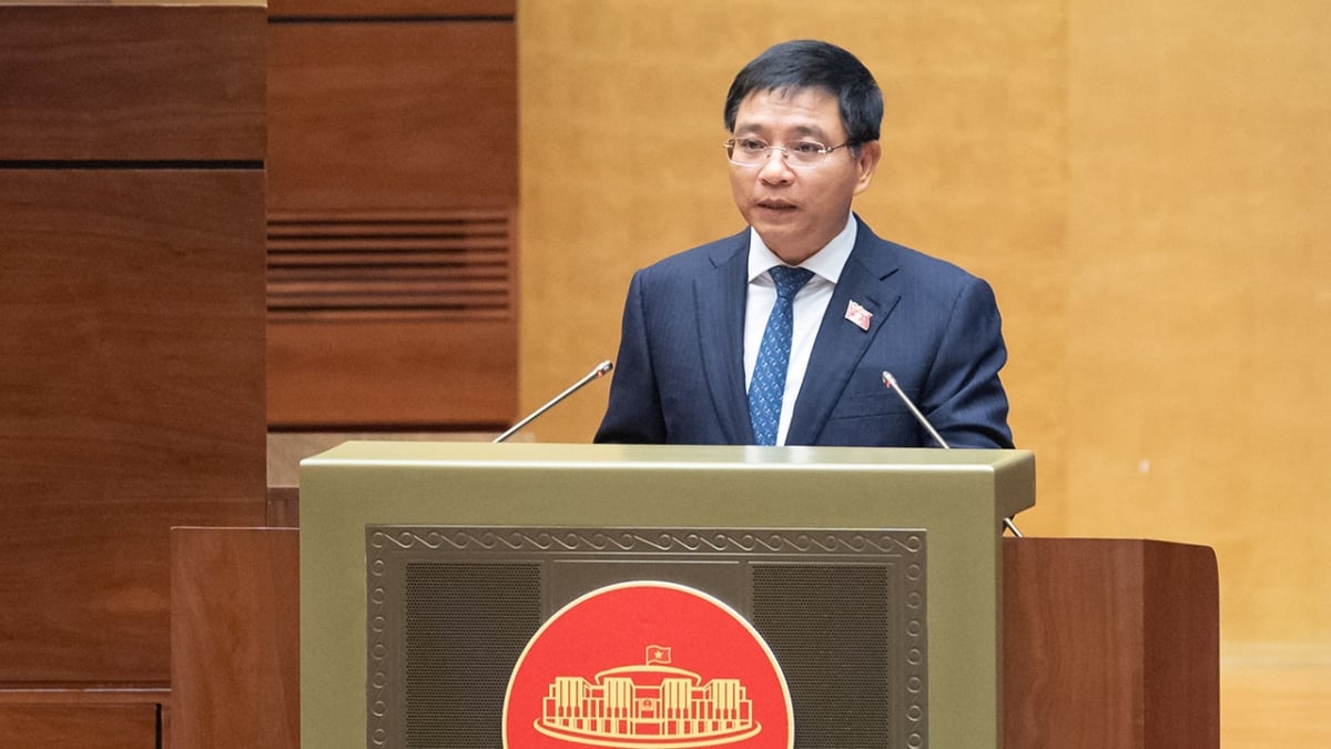 Minister of Finance Nguyen Van Thang.