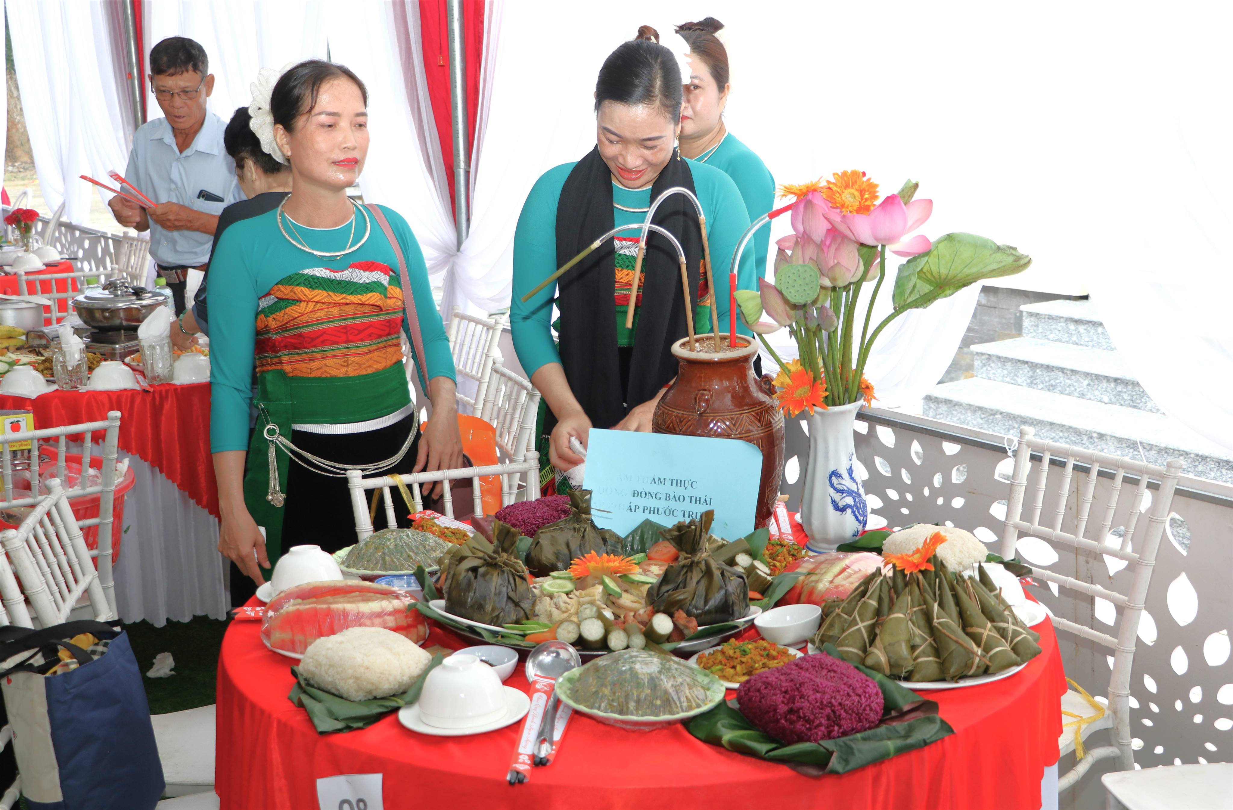 ইংরেজি-সংবাদ-নিবন্ধ