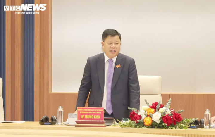 นายเลอ จุง เกียน รองประธานคณะกรรมการประชาชนเมืองไฮฟอง