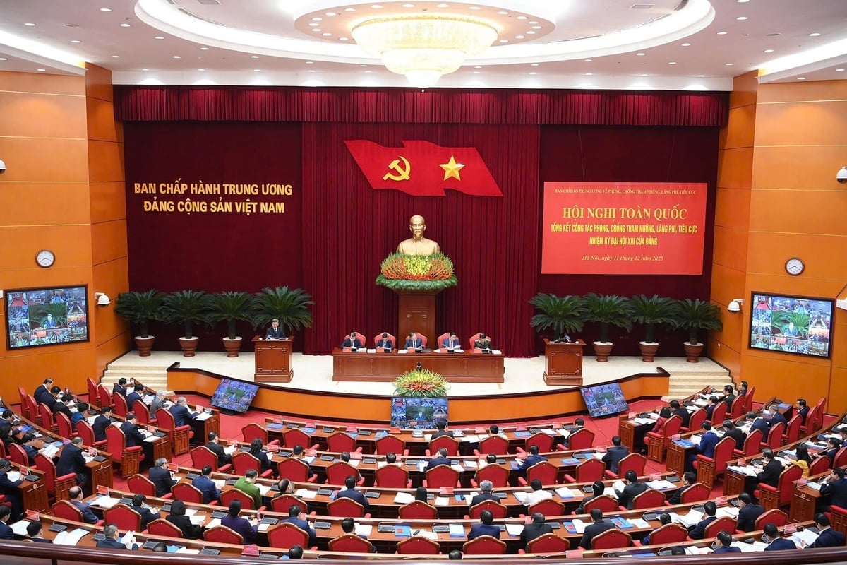 Hội nghị tổng kết công tác phòng, chống tham nhũng, lãng phí, tiêu cực nhiệm kỳ Đại hội XIII của Đảng. Ảnh: VGP.