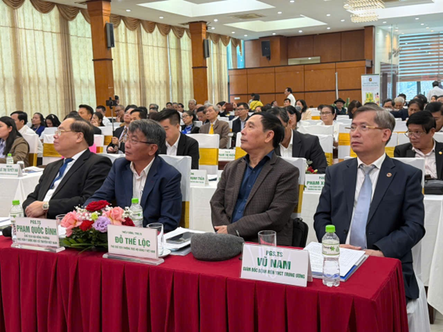 Nghiên cứu, ứng dụng các bài thuốc quý của Lương y Hoàng Nguyên Cát- Ảnh 2.