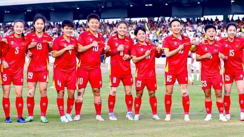 Det vietnamesiska damlaget säkrade en övertygande seger och gick vidare till semifinal. (Foto: VFF)