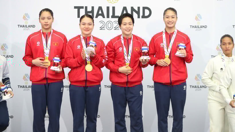 Nguyen Thi Phuong, Nguyen Ngoc Tram, Bui Ngoc Nhi a Hoang Thi Thu Uyen vyhrály zlatou medaili v soutěži kata karate žen družstev.