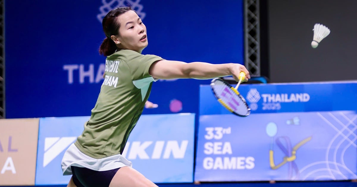 Mastering Opponent Drop Shots: Tennis Strategy