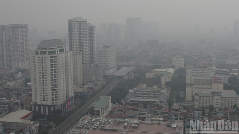 De luchtkwaliteit in Hanoi blijft zeer slecht. (Foto: HOAI AN)