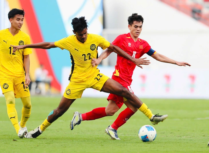 Truyền thông Malaysia: ‘U22 Việt Nam đã thuần hóa những chú hổ con’ - Ảnh 1.