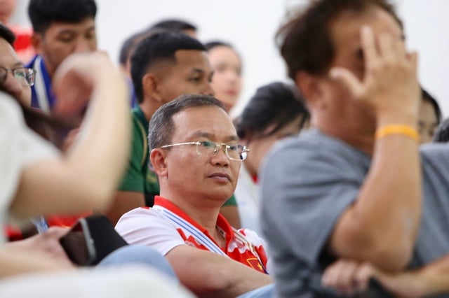 Trường đoàn Việt Nam bật khóc khi Mộng Tuyền và Tâm Quang giành HCV bắn súng: Nghẹt thở rồi vỡ òa!- Ảnh 1.