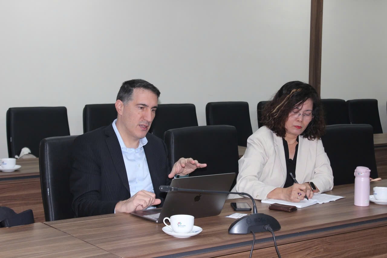 Việt Nam - EU nghiên cứu mở rộng kết nối hàng không, thúc đẩy tăng trưởng du lịch - Ảnh 2.