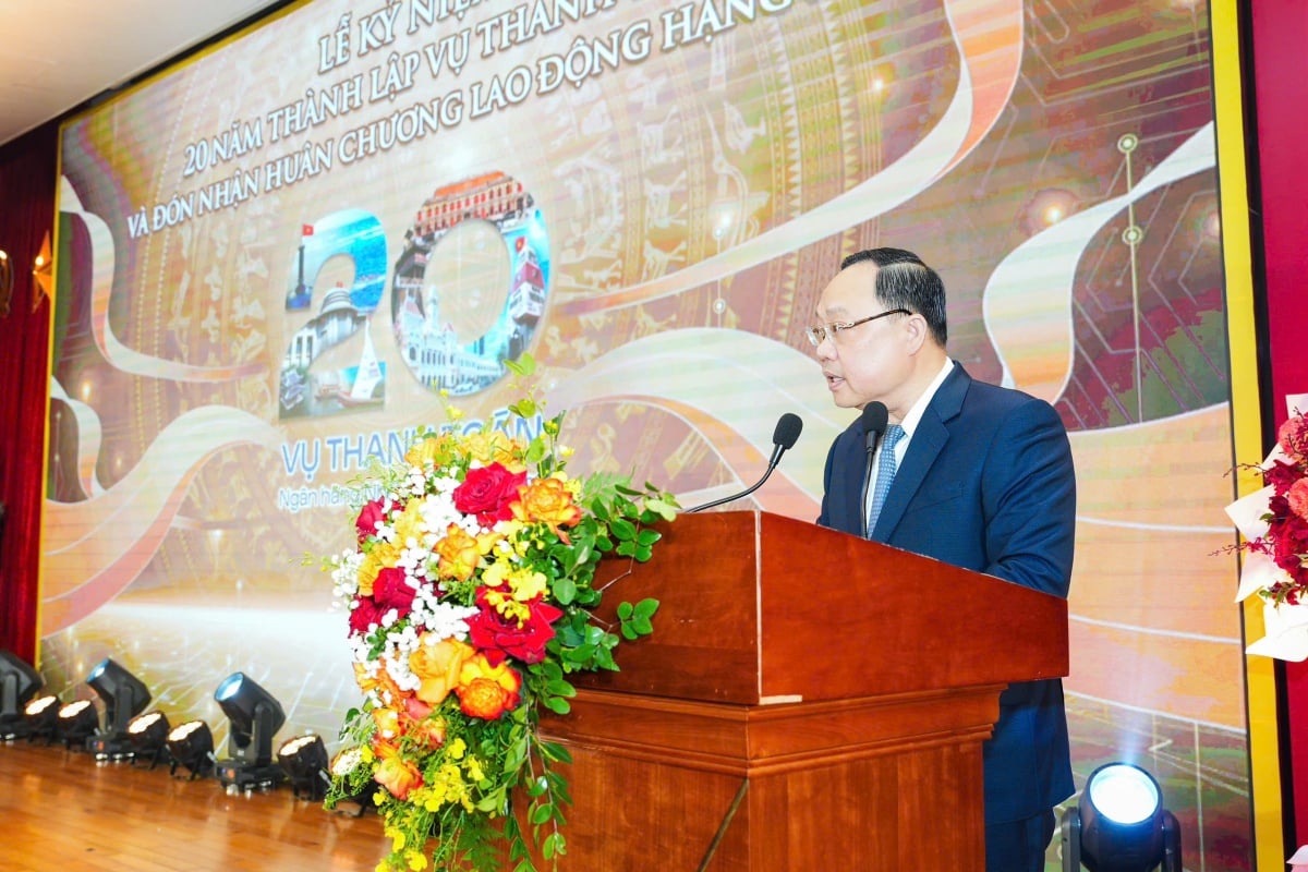 Pioneer Payments sedang membentuk dasar dan memacu pembayaran moden. Vụ Thanh toán tiên phong định hình chính sách và thúc đẩy thanh toán hiện đại