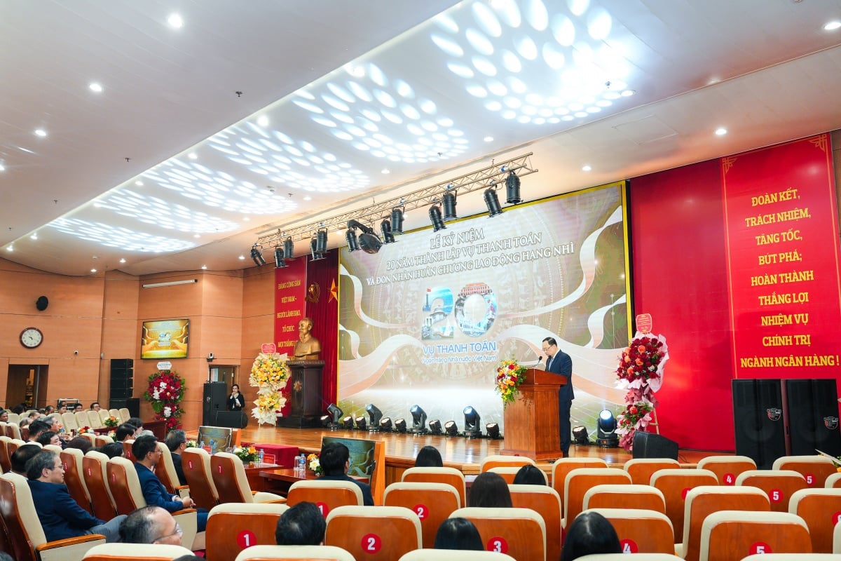 Pioneer Payments sedang membentuk dasar dan memacu pembayaran moden. Vụ Thanh toán tiên phong định hình chính sách và thúc đẩy thanh toán hiện đại