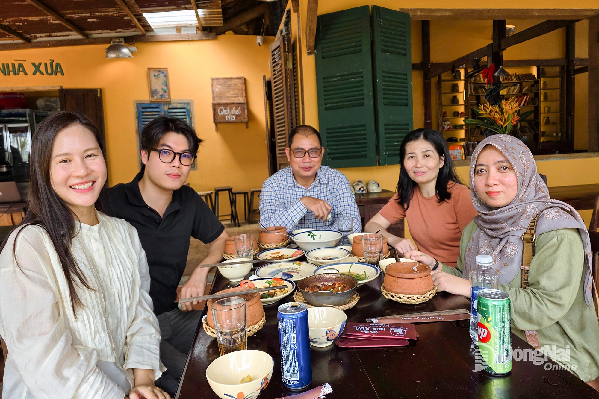 Nha Xua leirgryteris er en kjent adresse for mange utenlandske eksperter. Foto: Truong Hien