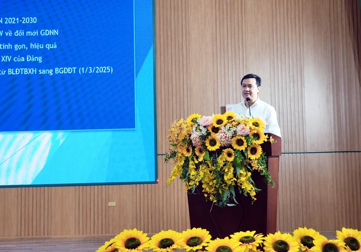 Năm 2025 đào tạo giáo dục nghề nghiệp 2,2 triệu người, 80% học viên tốt nghiệp có việc làm - Ảnh 1.