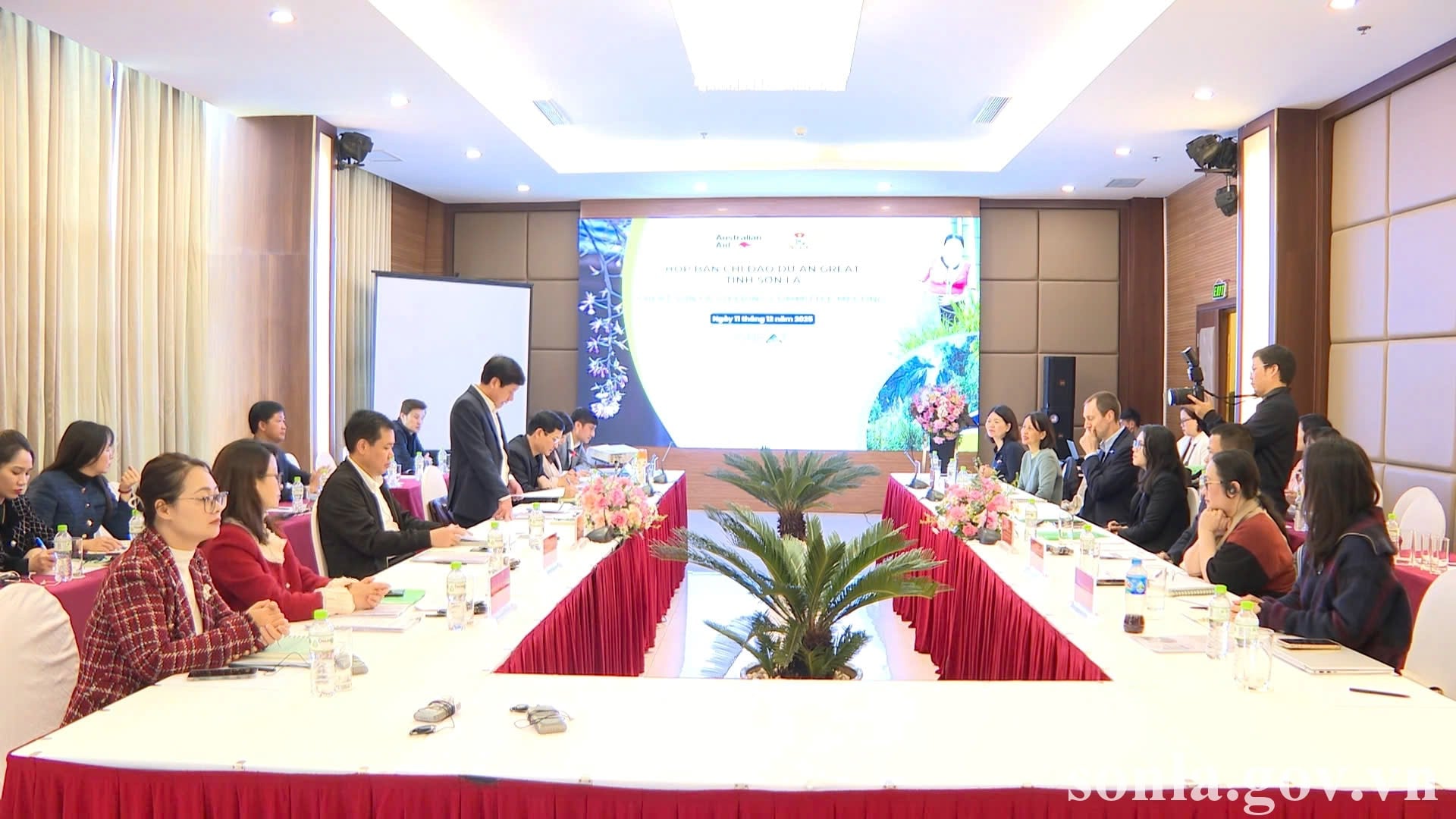 πιστεύει ότι το άρθρο