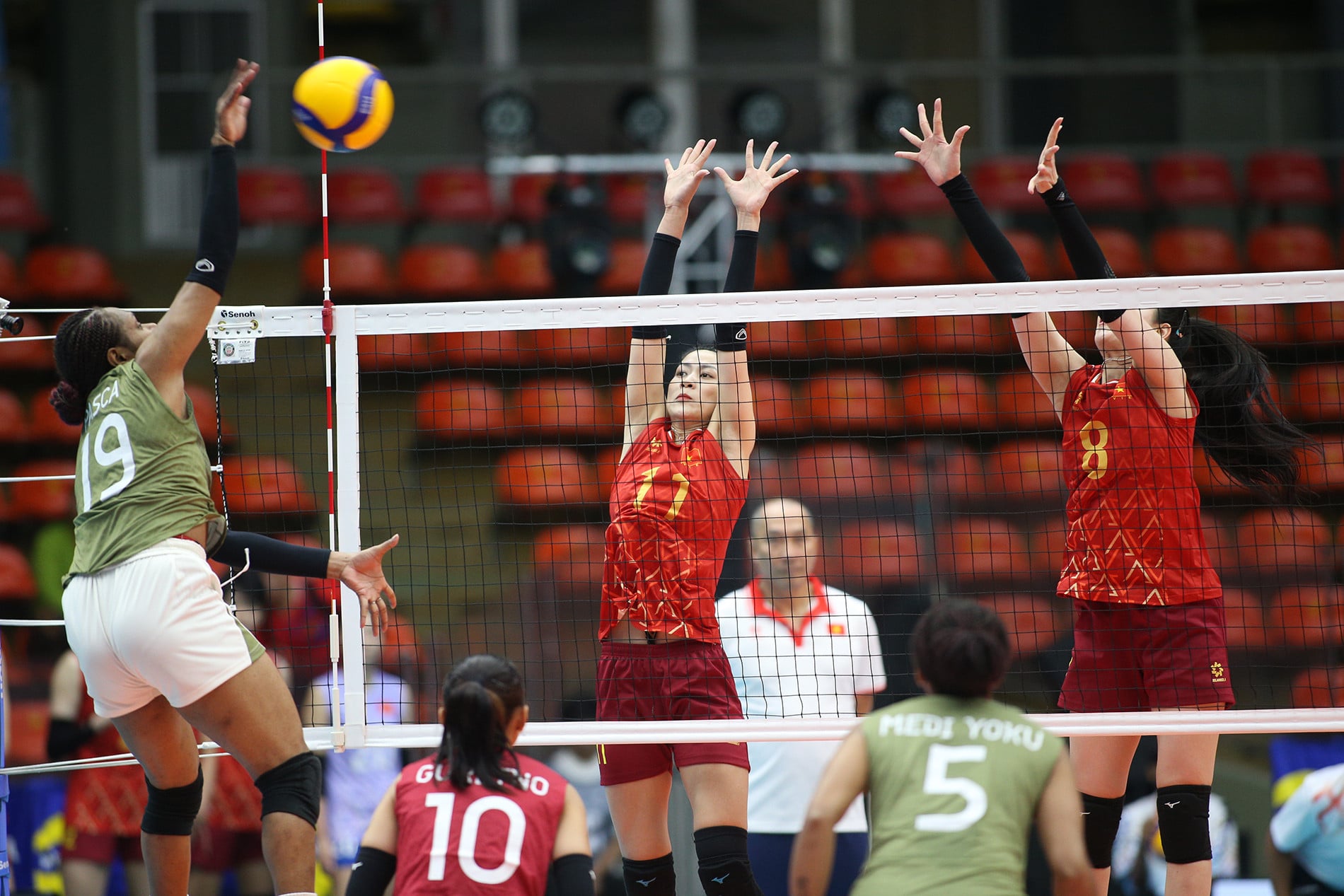 ក្រុមបាល់ទះនារីវៀតណាម ឥណ្ឌូនេស៊ី 12.JPG