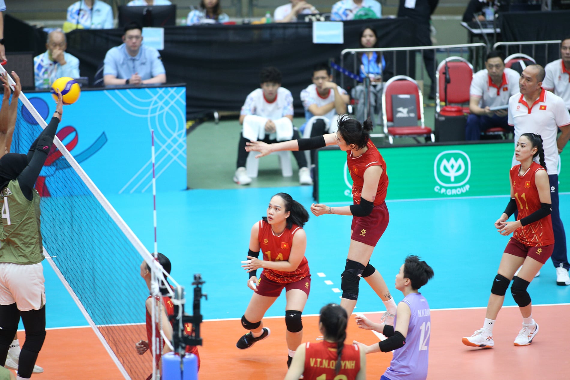 ក្រុមបាល់ទះនារីវៀតណាម ឥណ្ឌូនេស៊ី 9.JPG