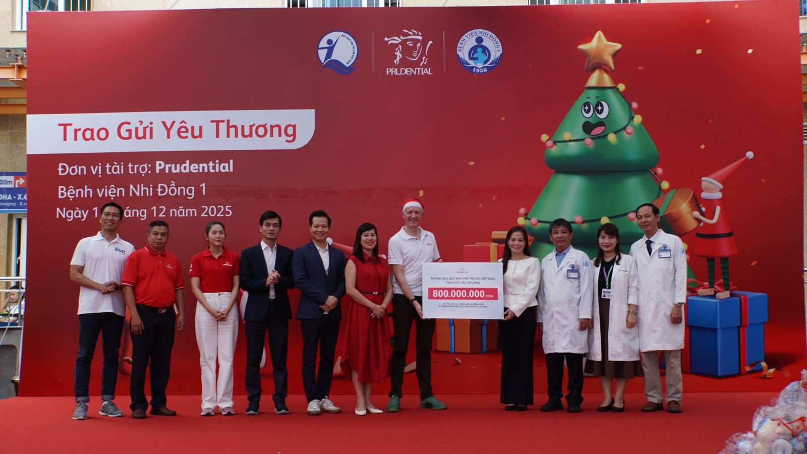 ຄຳບັນຍາຍຮູບພາບ