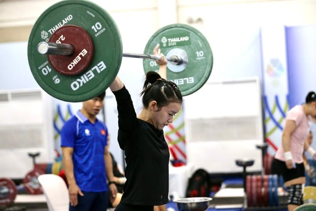 Vietnamesisk tyngdlyftning Cử tạ Việt Nam ‘bung lụa’ hôm nay: Săn vàng trong thế khó, chỉ tiêu cực bất ngờ- Ảnh 1.