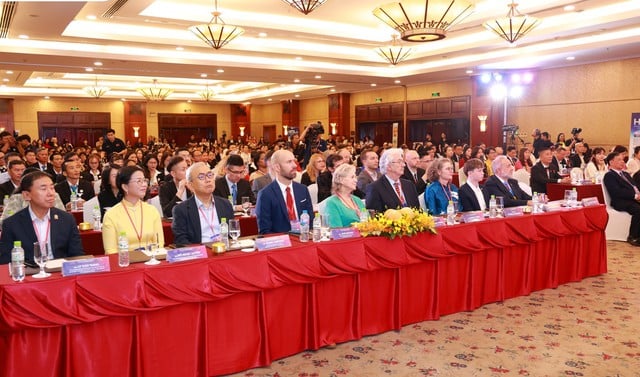 Den første «sanntids»-teknologirevolusjonen i historien – bilde 2. Cuộc cách mạng công nghệ 'Real-time' lần đầu tiên trong lịch sử- Ảnh 2.